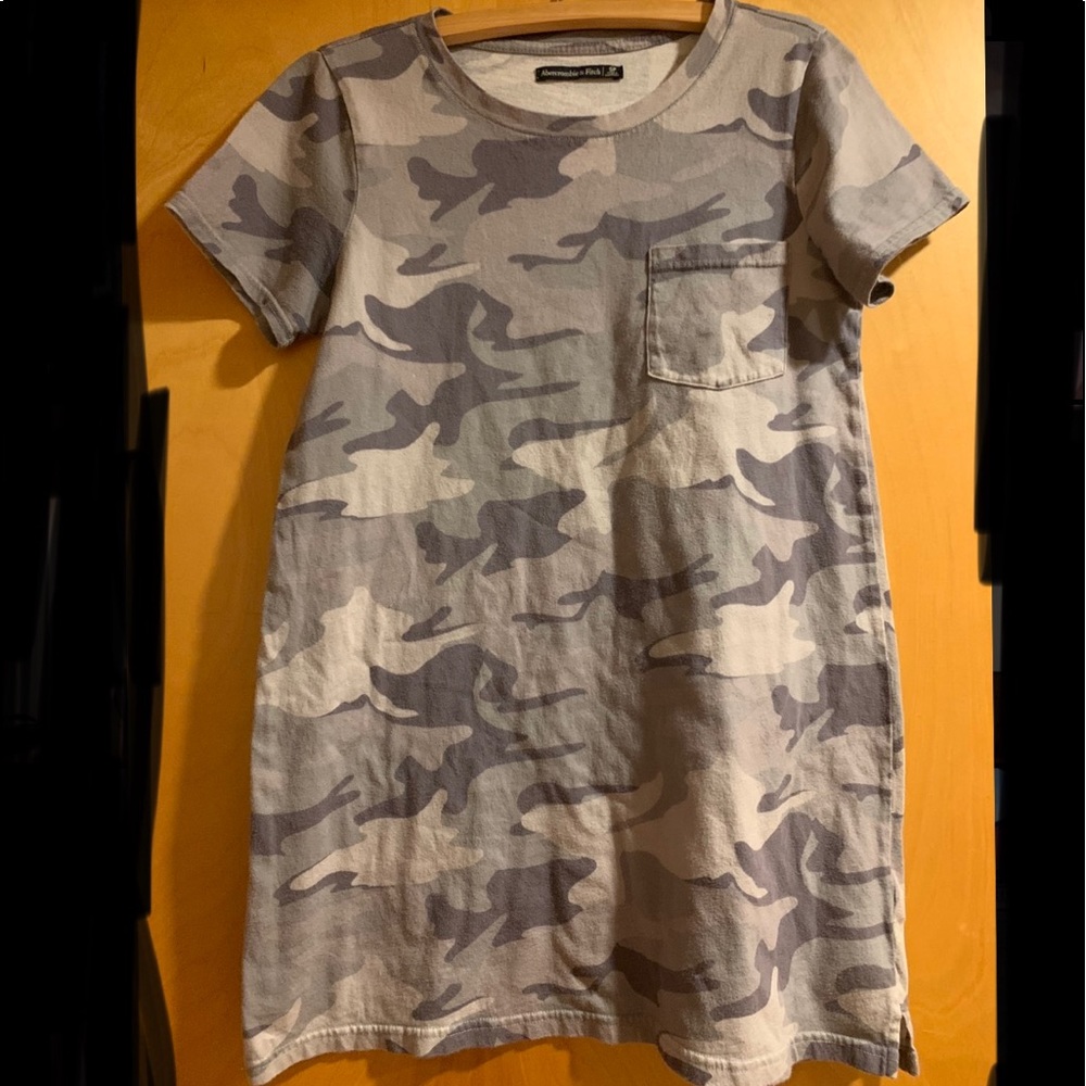 Women’s Abercrombie & Fitch camo dress